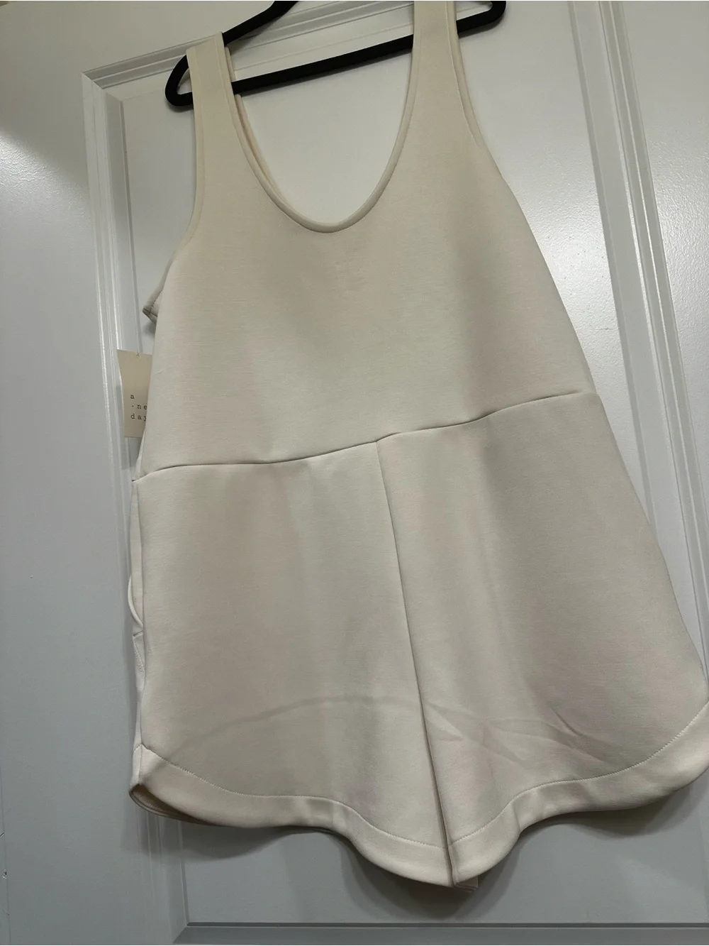 A New Day (Target) Cream Sleeveless Romper Size M - Picture 2 of 5